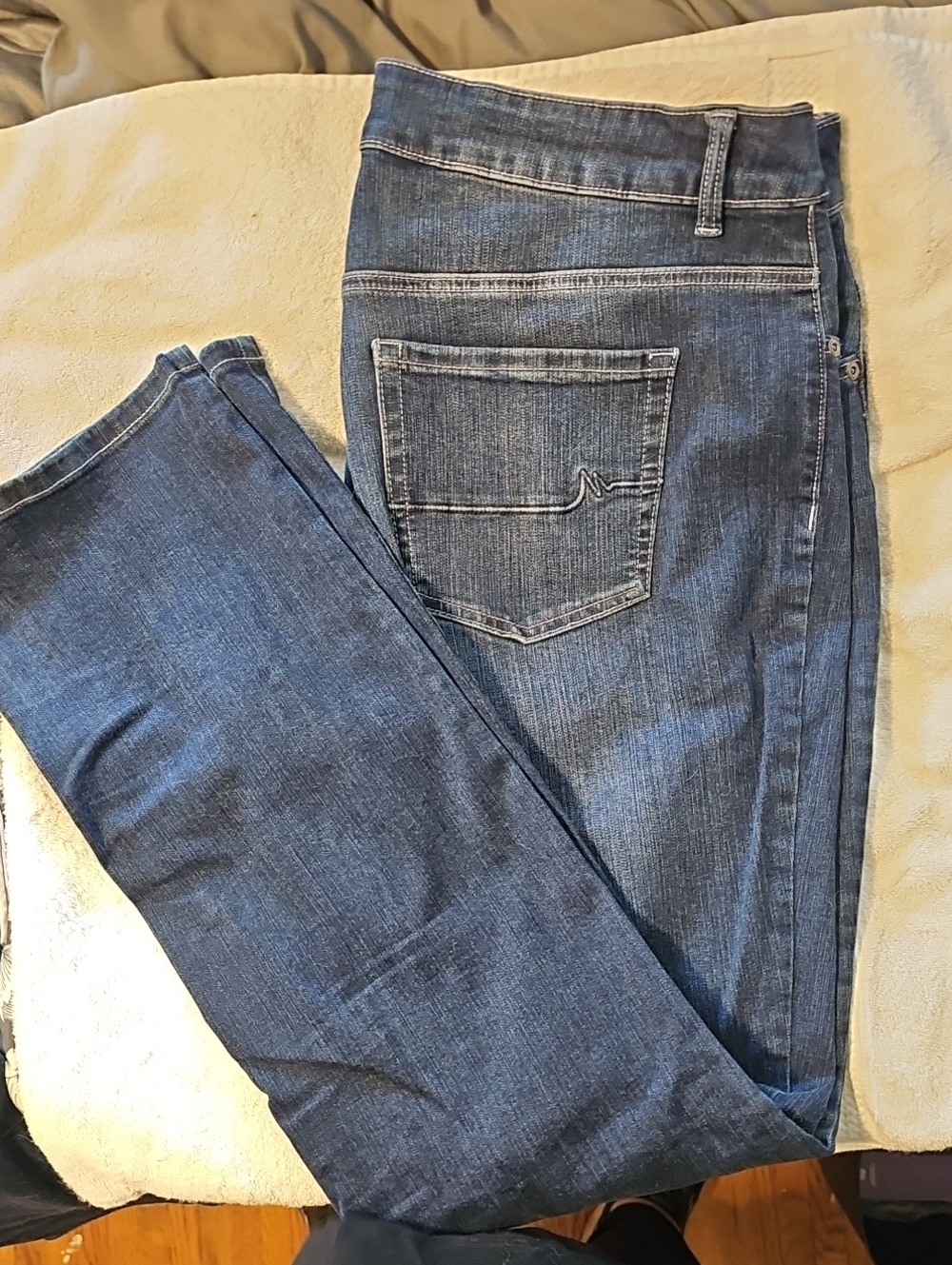 Classic Women's Dark Blue Denim Jeans High Rise Long
